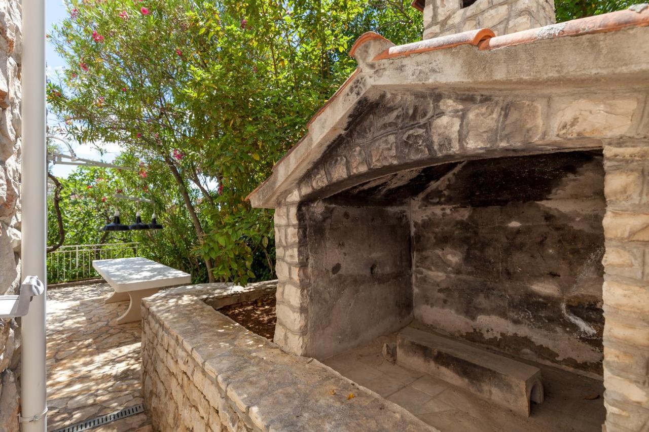 Holiday Home Duje Trogir Exterior photo