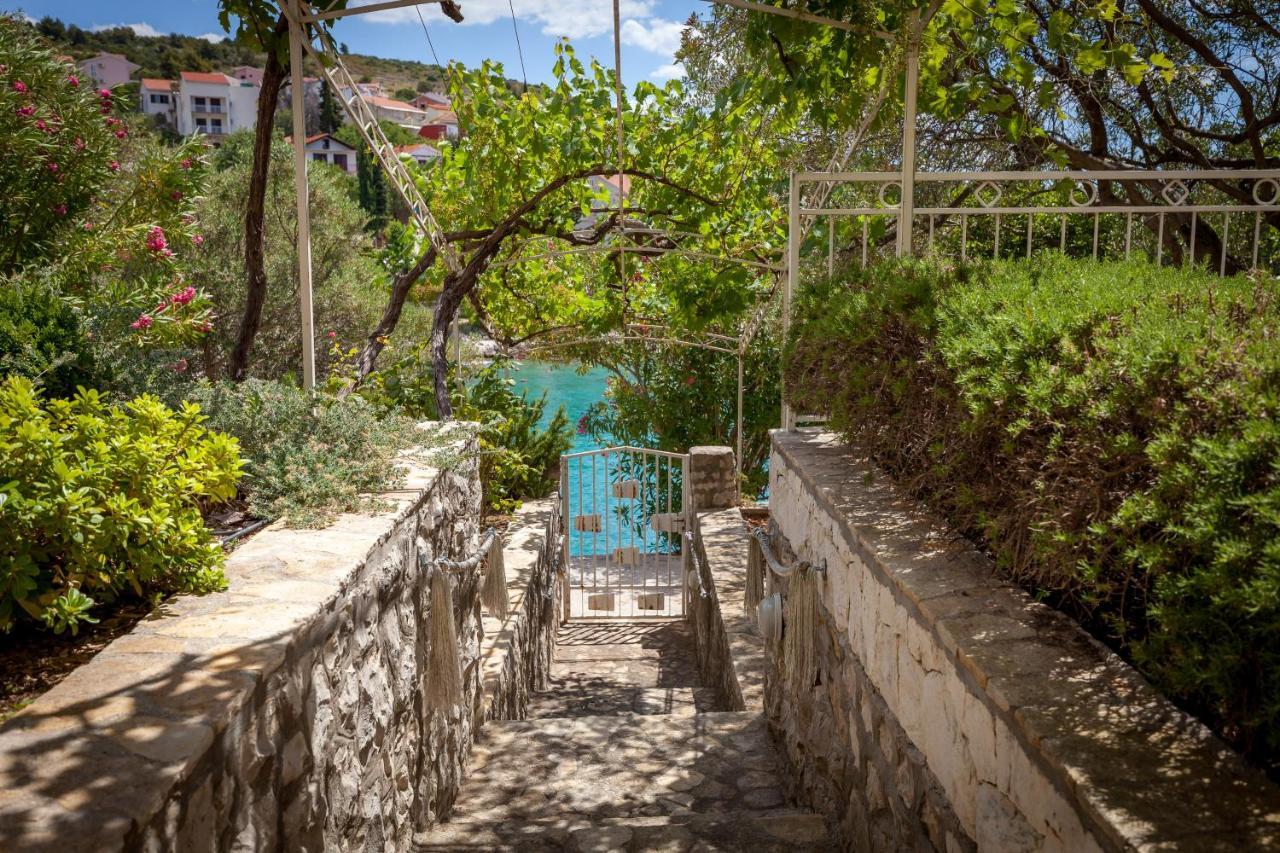 Holiday Home Duje Trogir Exterior photo