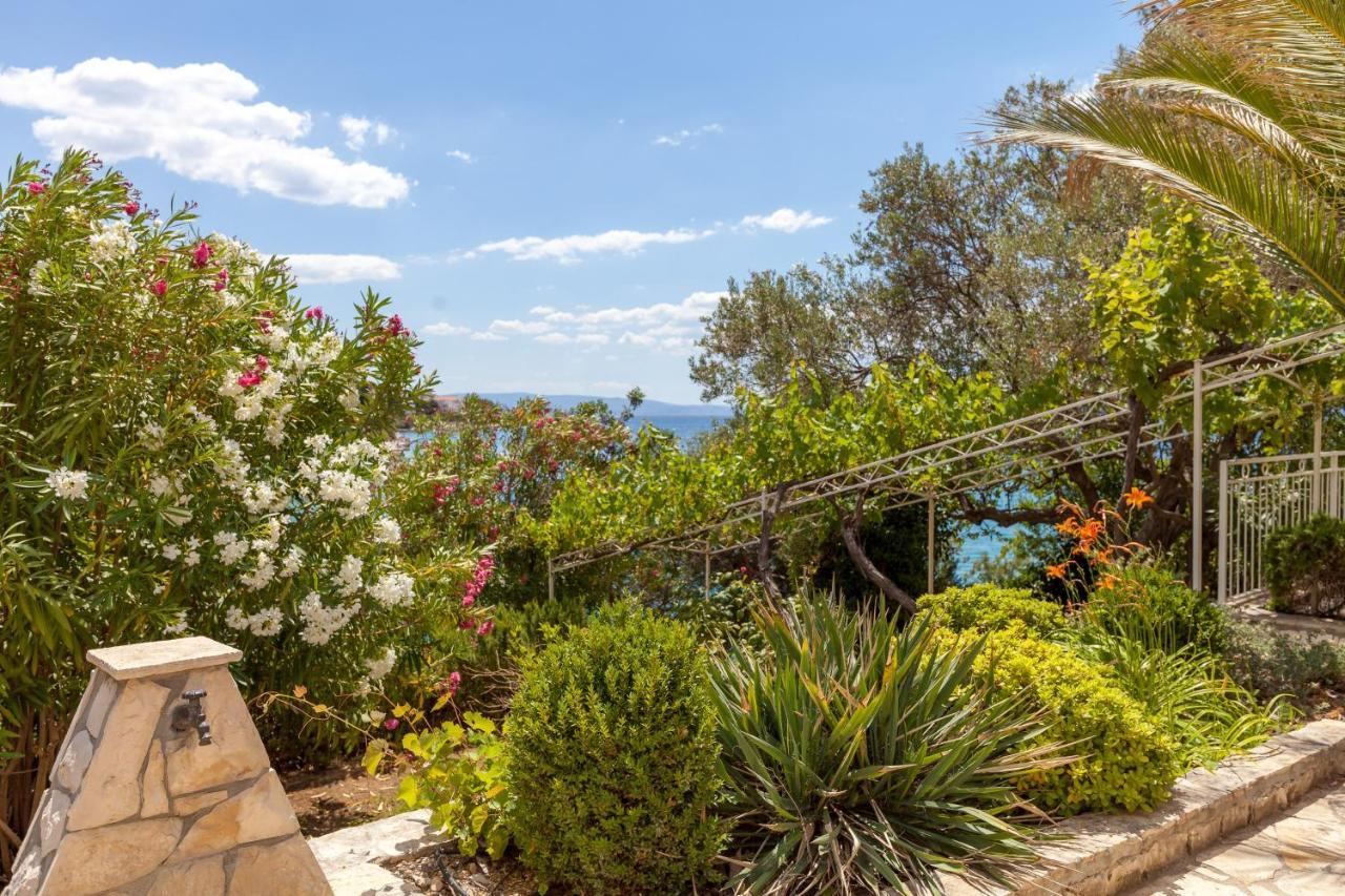 Holiday Home Duje Trogir Exterior photo